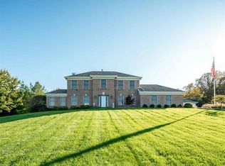 12253 Carberry Ln, Roscoe, IL