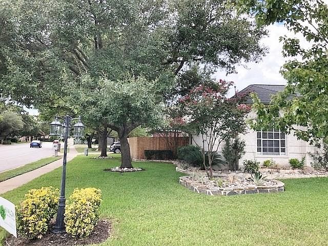 1st image of 1118 Redbird Dr