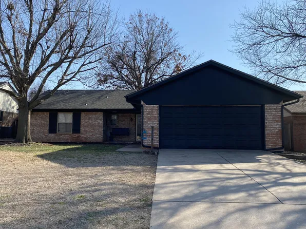 304 Linda Ln, Yukon, OK 73099