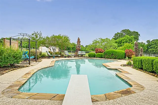 6340 Grauton Dr — Photo 73