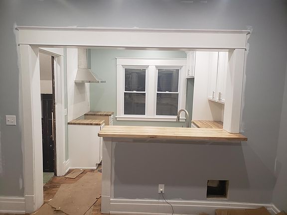 5th image of 43 Lisbon Ave