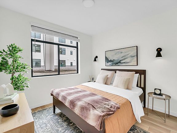 3rd image of 7731 Dean St W #207
