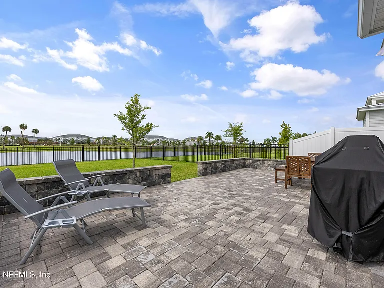 405 Rum Runner Way — Photo 4