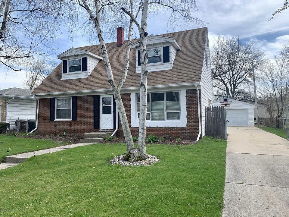1st image of 3741 Lochmoor Dr