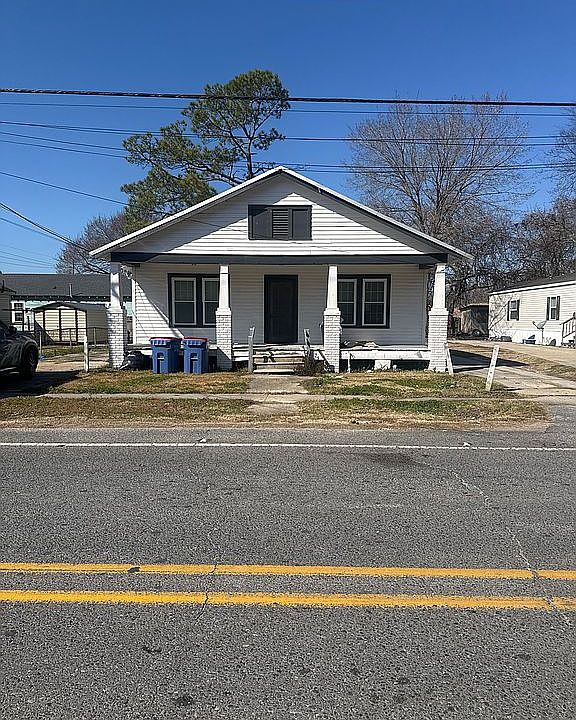 1st image of 32230 Bowie St