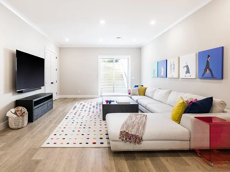 169 Ferry Rd — Photo 14