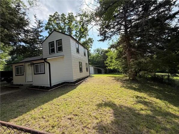 1530 Harvard Ave, Independence, MO 64052