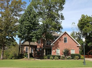 1010 NW Princeton Sq, Bentonville, AR 72712