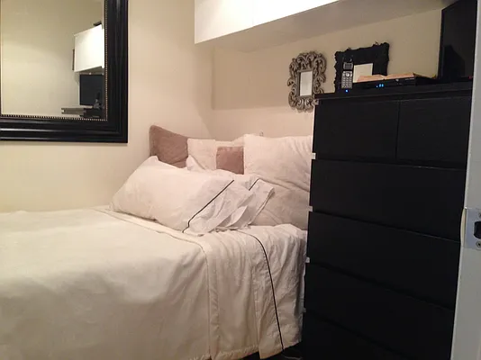 Rented by Avenues Real Estate | media 22