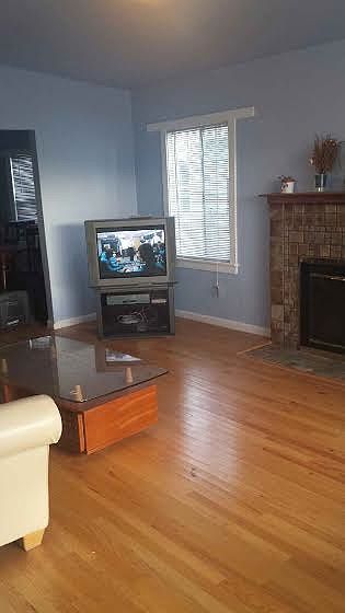 2nd image of 2306 28th Ave