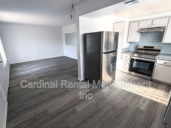 2nd image of 917 Cabrillo Dr #1
