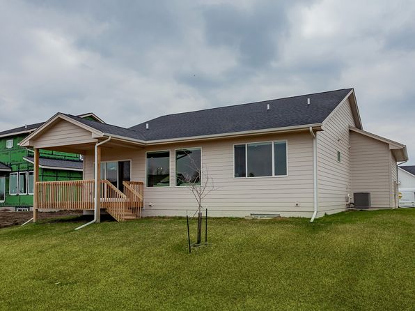 75 NW Ashley Ct, Waukee, IA 50263