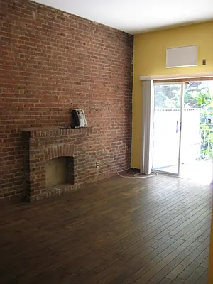 Rented by Magnone Real Estate | media 23