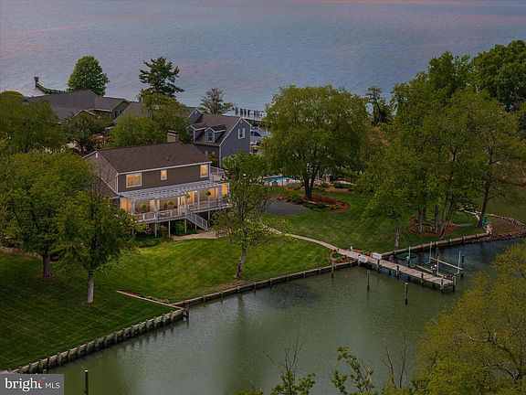 2nd image of 3718 Ramsgate Dr