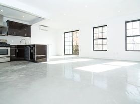188 Guernsey St, Brooklyn, NY