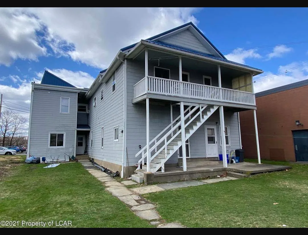 2 bed, 1300 sqft, $1,175 — Photo 4