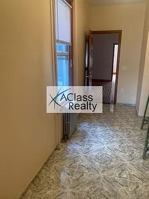 4th image of 30-14 42nd St #2L