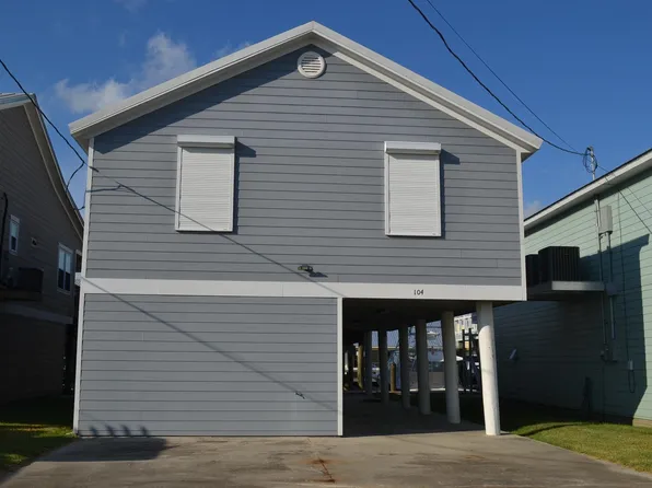 104 Constantin Dr, Golden Meadow, LA 70357