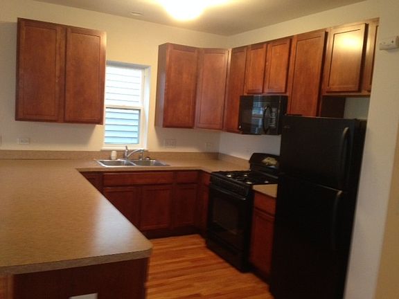2nd image of 5226 W Galewood Ave #2