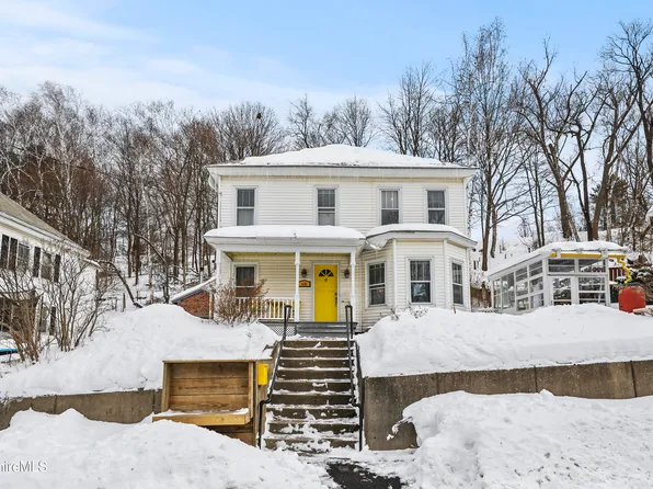 68 Gallup St, North Adams, MA 01247