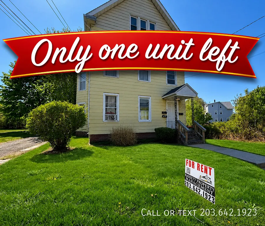 3 bed, 1.0 bath, 1325 sqft, $1,649 — Photo 1