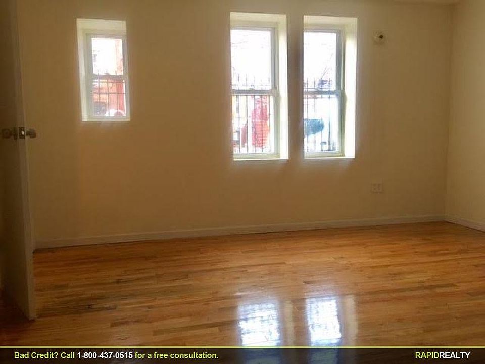 2nd image of 305 Douglass St