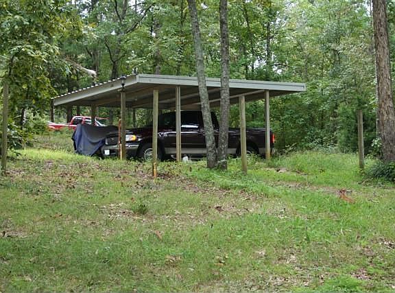 5th image of 3089 E Lake Srive