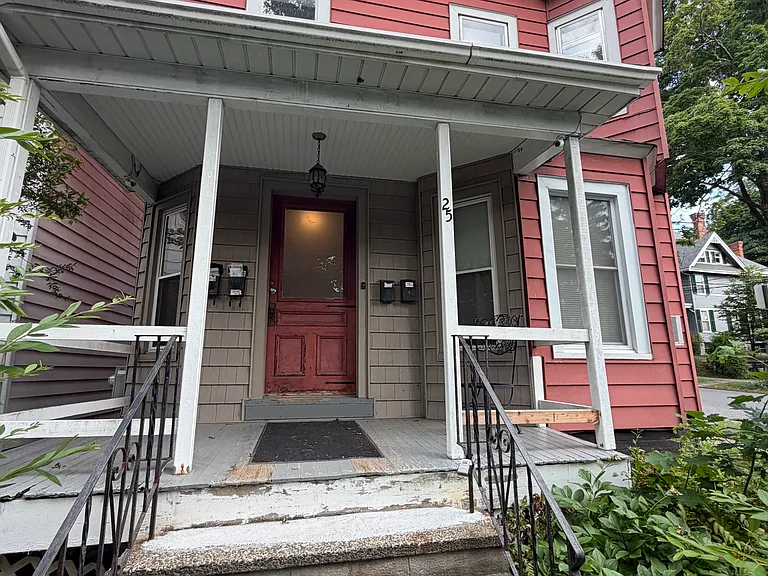 25 Carroll St #2 — Photo 25