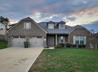 705 Rindlewood Ln, Maryville, TN 37801
