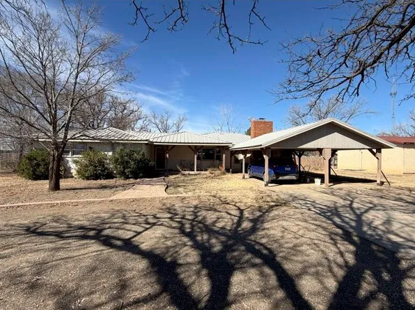 2786 Us Highway 385, Dimmitt, TX 79027