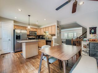 708 Pine Drift Dr, Odenton, MD 21113