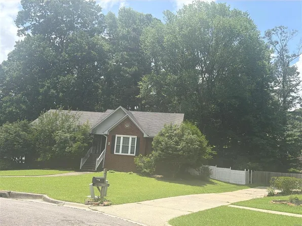 6033 Mockingbird Ln, Pinson, AL 35126
