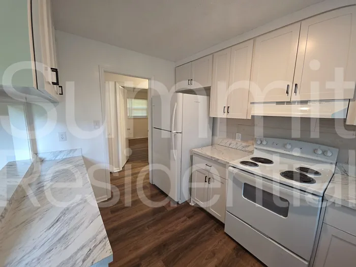 1215 Wade Stephenson Rd — Photo 7
