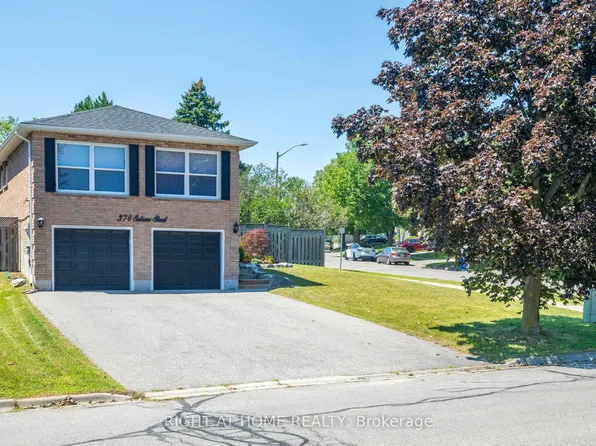 374 Salerno St, Oshawa, ON L1J 6W3