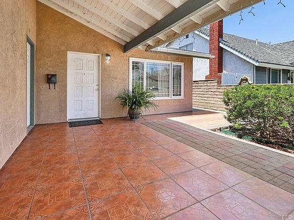 5th image of 265 Del Valle Dr