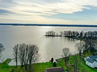 11 Shaw Rd, West Monroe, NY 13167