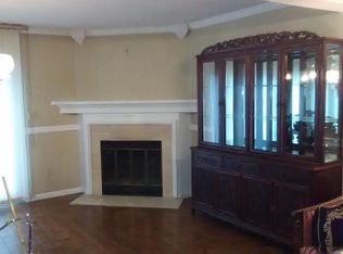 32 Country Pl, Shelton, CT 06484