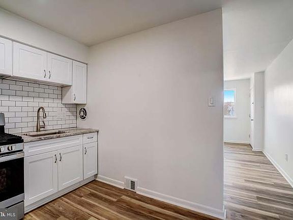 5th image of 8106 Ditman St Floor 1