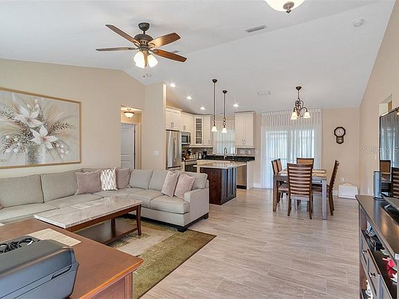 5th image of 1563 S Haberland Blvd