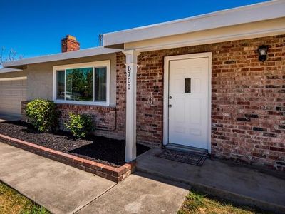 6700 Maywood Way, Sacramento, CA, 95842