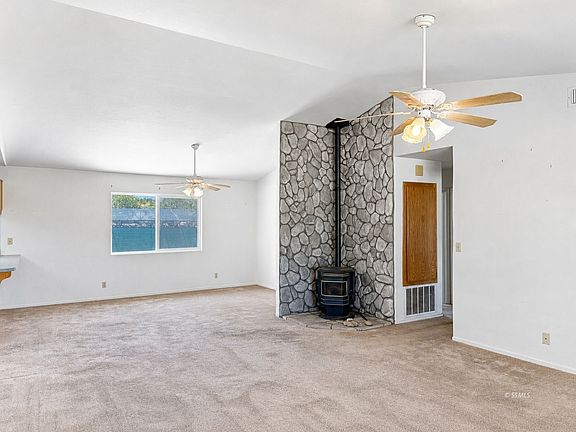 5th image of 3612 Indian Rock Rd