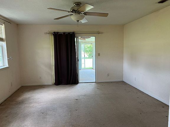2nd image of 5009 Bonny Dr