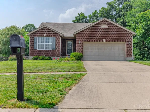 215 Timber Hill Dr, Hamilton, OH 45013