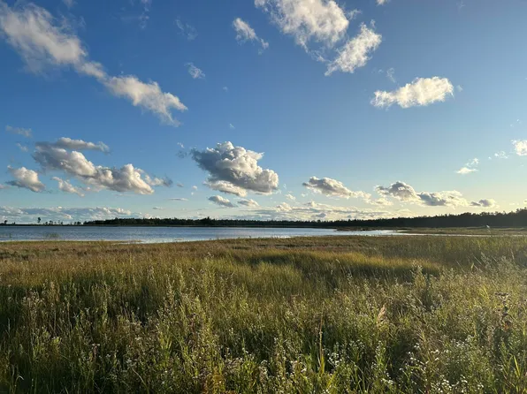 Epoufette Bay Rd, Naubinway, MI 49762