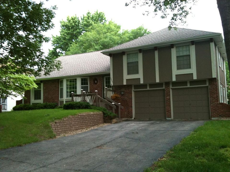 1st image of 9834 Farley Ln