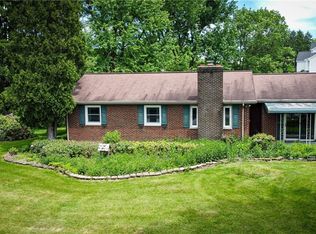 135 N Benbrook Rd, Butler, PA 16001