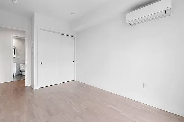 Rented by Living New York | media 32