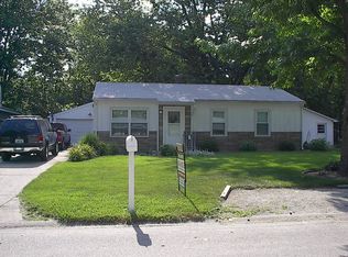 1707 Parkside Ter, Champaign, IL 61821