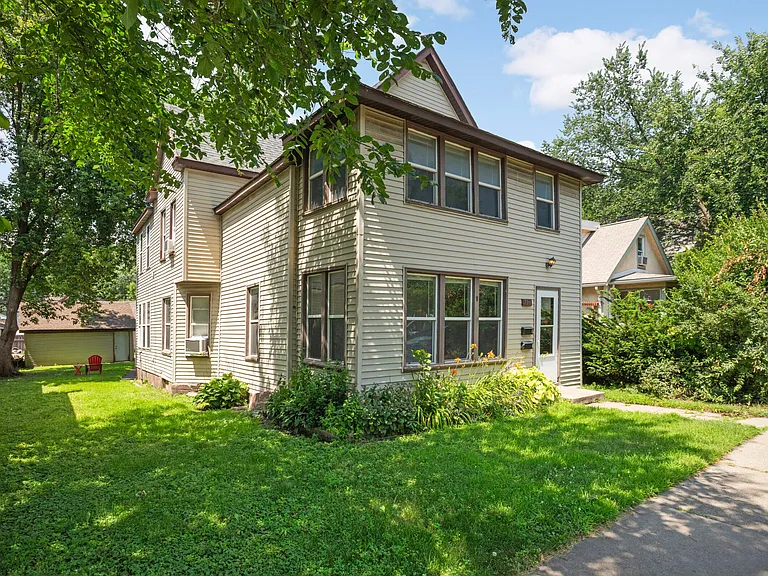 750 Buchanan St NE #1 — Photo 3
