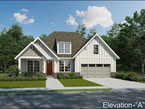 65 Live Oak Dr, Oakland, TN 38060